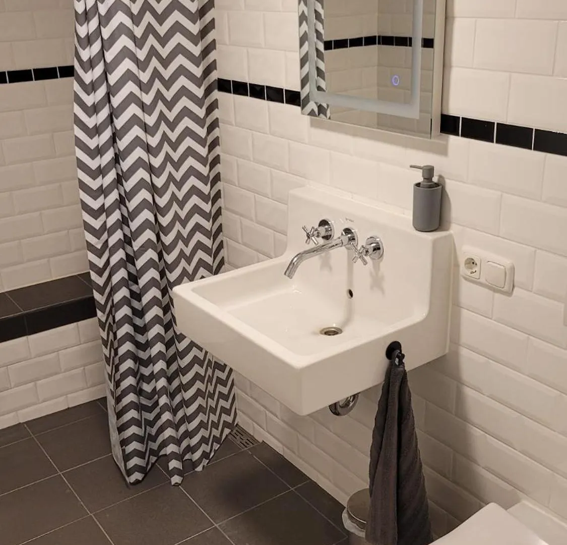 Ruffinis Souterrain Apartment Grafelfing Homestay