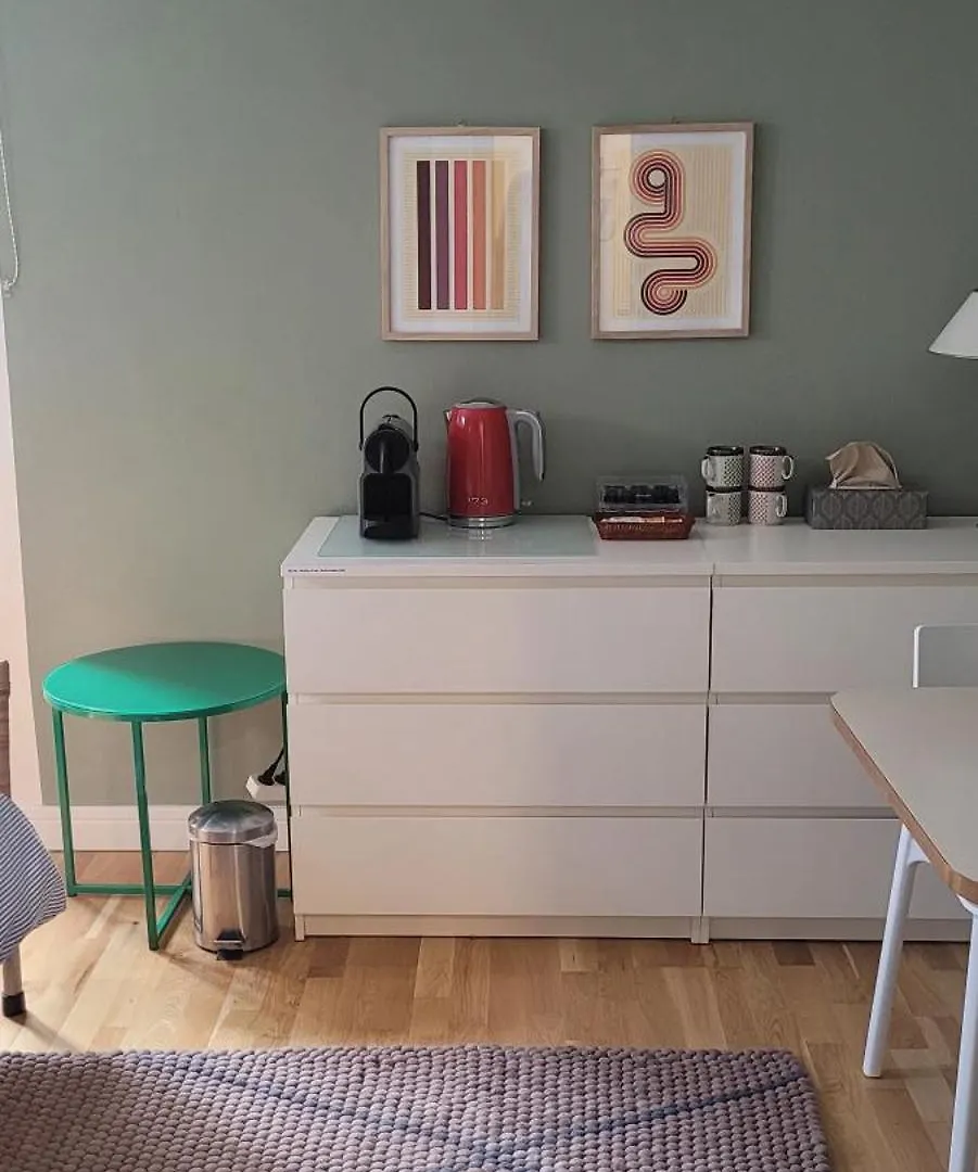Homestay Ruffinis Souterrain Apartment Grafelfing Germany